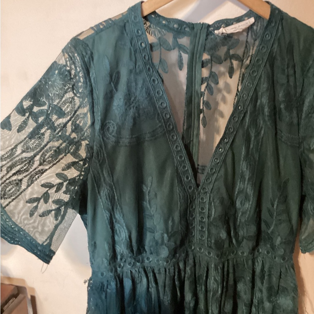 Women’s Bella Ella Dark Green Floral Leaf Pattern Sheer Lace V-Neck Dress Sz XL